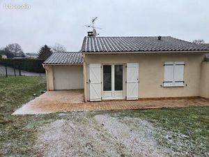 Location maison de plain-pied a nontron