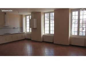 T3 Villeneuve-sur−lot