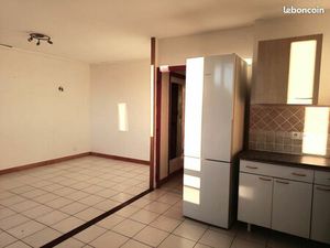 T2 (44m2+ balcon sur jardin) Calme et lumineux