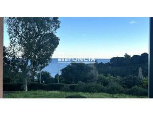 Studio-Cabine de standing avec Vue Mer - Climatisé - Vendu Meublé