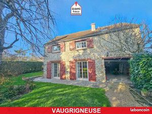 Propriété 7 pièces 200 m²