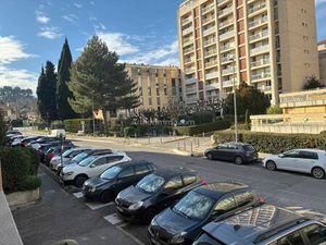 Location Appartement 2 pièces 51 m2 à Aubagne