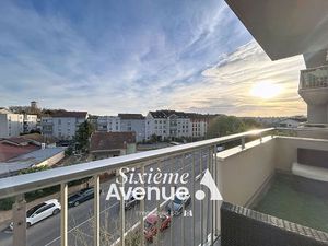 Appartement Decines Charpieu 4 pièce(s) 74 19 m2