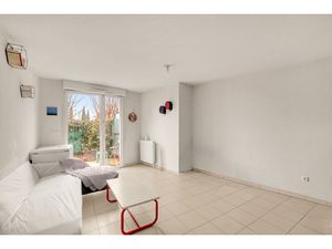 COUP DE COEUR - GRAND T2 + PARKING