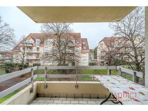 Oberhausbergen Spacieux 5 pièces lumineux dans un écrin de