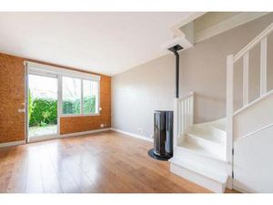 Maison de 3 pièces de 84 m² à Voisins-le-Bretonneux