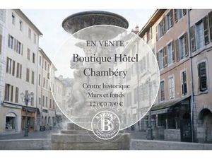 BARNES CHAMBÉRY - BOUTIQUE-HÔTEL 5★ – MURS & FONDS – 15 CHAMBRES