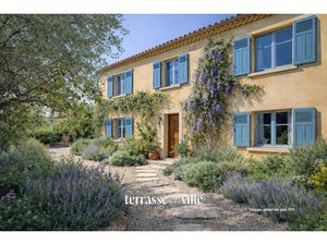 CEYRESTE - VILLAGE À PIED - MAISON À RÉNOVER - DÉPENDANCE -