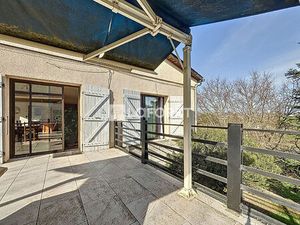 MAISON secteur vacquiers deux logements - 7 pièce(s) - 284 m2