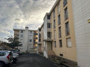 Appartement CHAMPIGNY SUR MARNE - 4 pièces - 77.49 m²