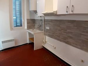 T1 Brignoles prés parking des Augustins