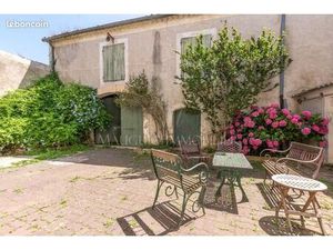 Propriété 6 pièces 180 m²