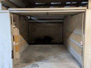 Parking avec électricité (box)