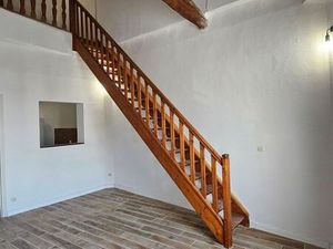 Grand T4 lumineux 104m2– Centre village – Permis de louer OK