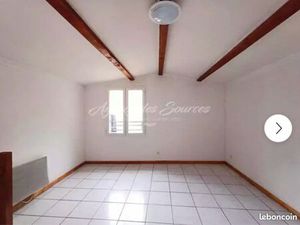 Petite maison village