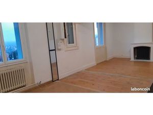 Location T3 avec exterieur