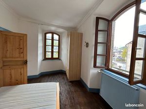 Location appartement T4 Arreau avec 1 stationnement  72m2