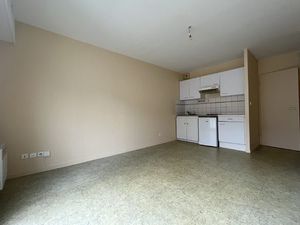 STUDIO - 22 43M2 - CENTRE VILLE - PARKING