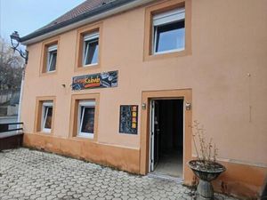 DAMPIERRE LES BOIS - Local et Appartement