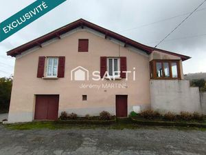 Charmante maison avec garage  dépendance et jardin