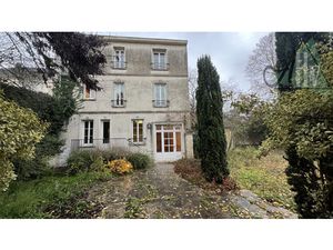 77 - MONTEREAU FLT YONNE Ville basse - Maison 216 m2 environ