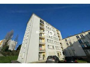 Vente Appartement 4 pièces à Brest Recouvrance (29200) : à vendre 4 pièces / 77m² Brest Re