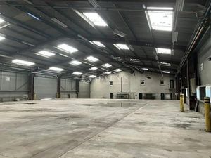 LOCAL D'ACTIVITE A VENDRE