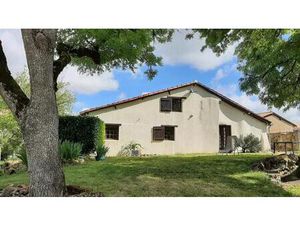 Maison de village en pierre