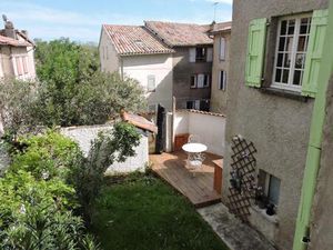 Maison de village prête à être aménagée