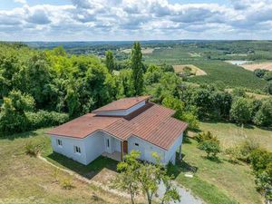 Maison contemporaine en ossature bois avec vue dominante