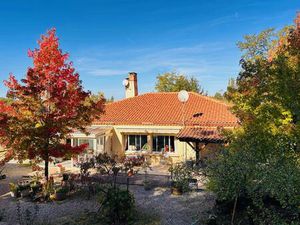 Maison de plain-pied 3 chambres avec vue sur la campagne  Gourdon