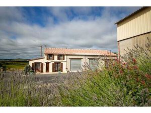 Ensemble immobilier avec vue dégagée