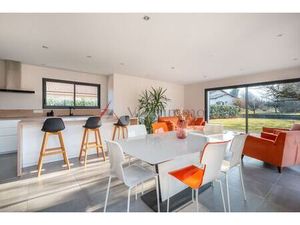 Maison de 5 pièces de luxe en vente à Vif  Auvergne-Rhône-Alpes