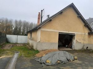 en vente Garage-parking 70 m² – 33 990 € |Baugé-en-Anjou