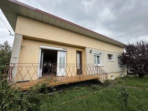 Maison à Bourges proche Saint-Doulchard de 89m² 3 chambres sur terrain de 1350 m²