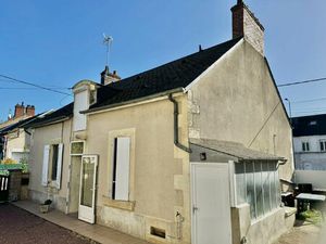 Maison de ville avec terrain clos Quartier du Moulon Proche centre et gare