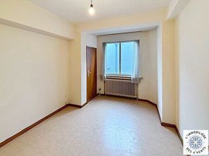 Studio à vendre avec terrasse   Forest (VBD69802)
