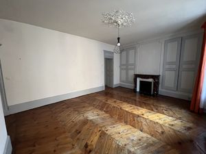 Location Appartement 3 pièces 70m² BRIOUDE 43100