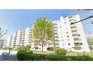 Location Appartement 2 pièces 52m² LYON 8ème