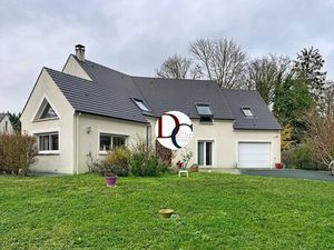 Maison de 4 chambres de luxe en vente à Chantilly  Hauts-de-France