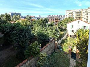 F2 de 43 50 m² proche RER et centre ville