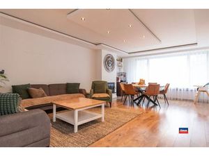 Appartement met 3 slaapkamers + dressing  kelder en garage