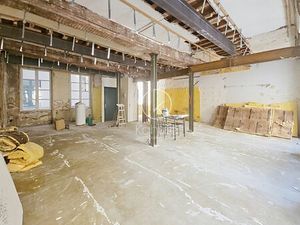 Plein coeur Lyon 7  Plateau 70m2 avec accord de division