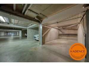 Garage - Sacré-Coeur / Jacques Cartier