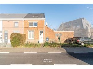 Centraal gelegen woning met 2 slaapkamers  garage en tuin