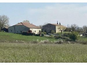 Grange convertie en loft avec maison d'amis  piscine chauffée et dépendances