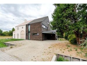 Moderne luxe en comfort in recente woning met 4 slaapkamers