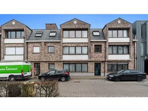 Ruim appartement van 245 m² centraal in Mortsel