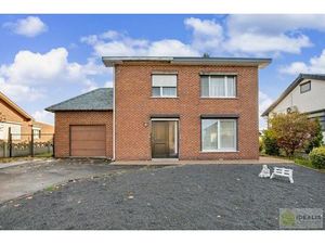 IDEALIS VASTGOED - Nabij het groen gelegen woning met een bewoonbare oppervlakte van + -12