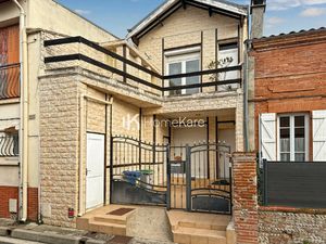 Villa T4 rénovée avec bel extérieur arboré